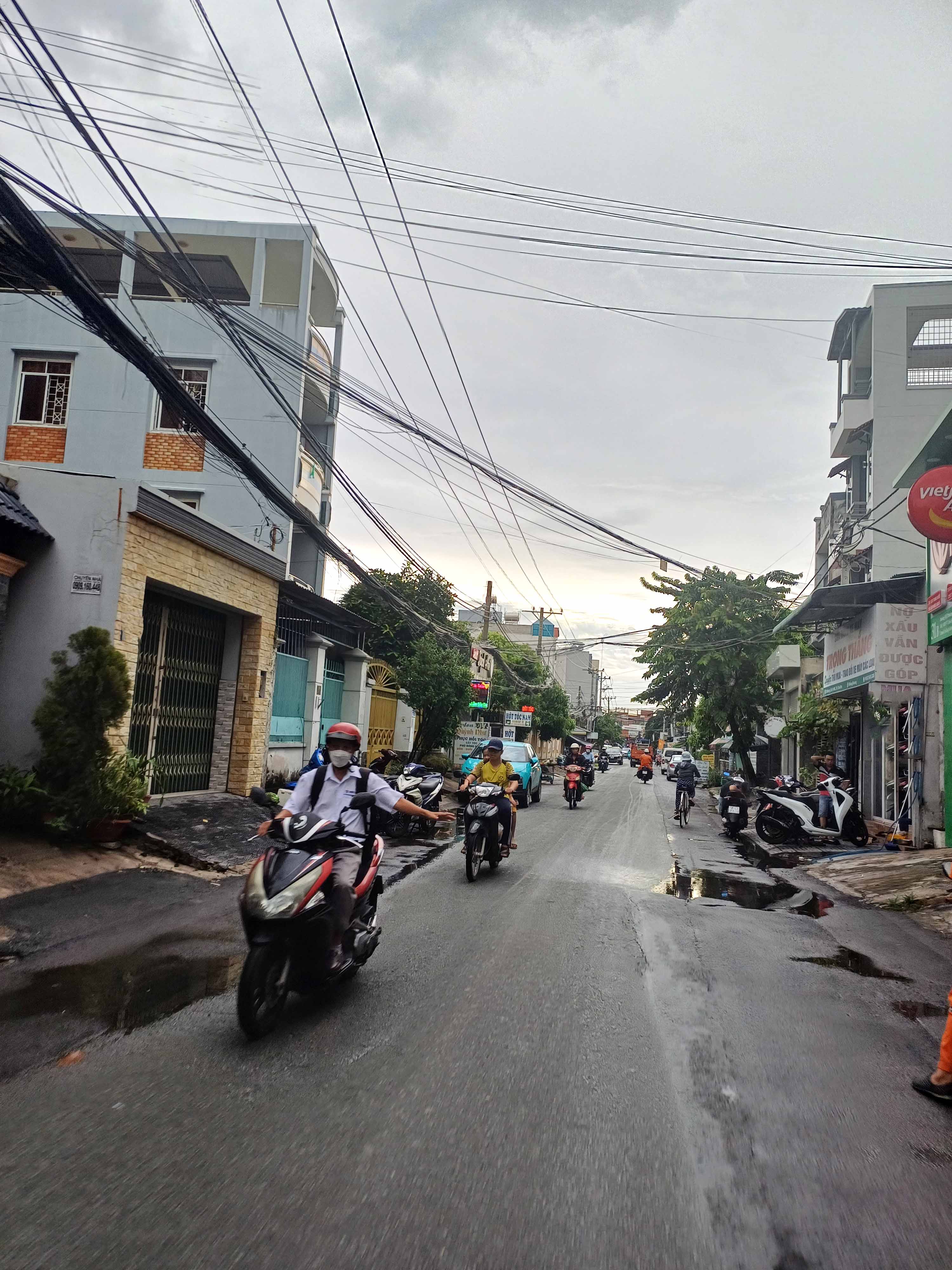 Ngộp Bank Bán Gấp Nhà 3 Tầng 152m2_9.5*16 Gần Chợ Hiệp Bình Hiệp Bình Chánh Thủ Đức Chỉ 16.5 tỷ - Ảnh chính